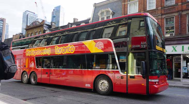 City Sightseeing Toronoto Van Hool Astromega